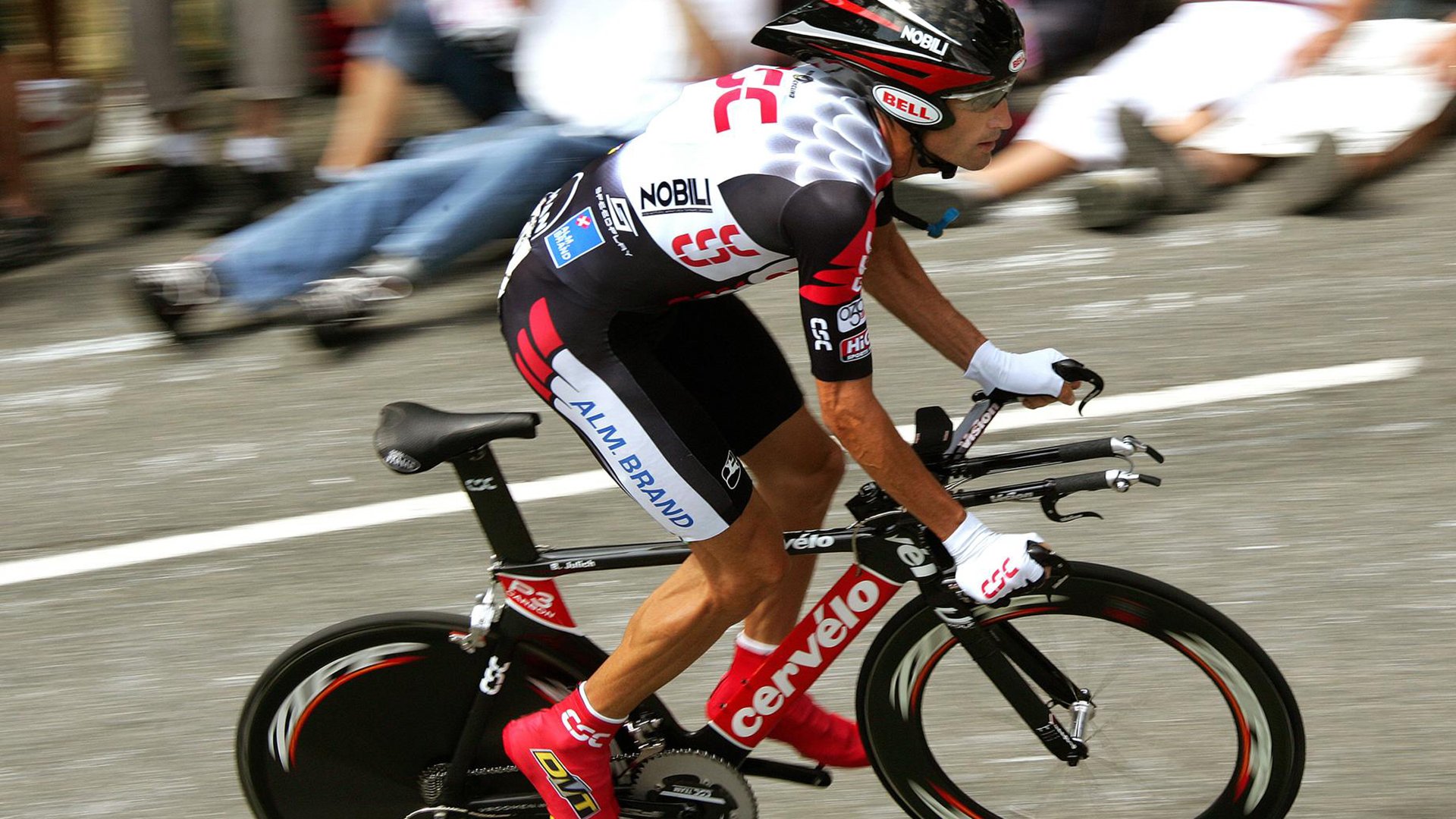 德国女队混合泳决赛排名第六，德国女单选手