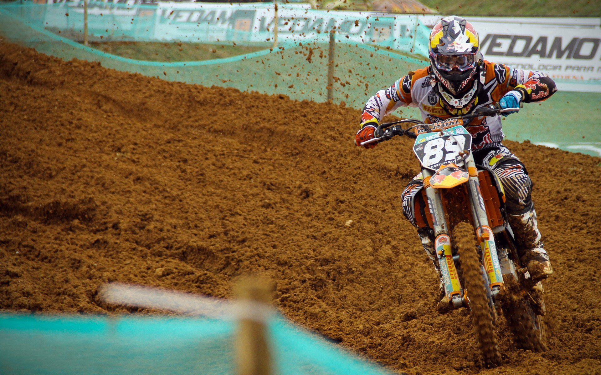 王者荣耀战术视频教程热度高玩家受益匪浅，王者荣耀战术交流怎么设置